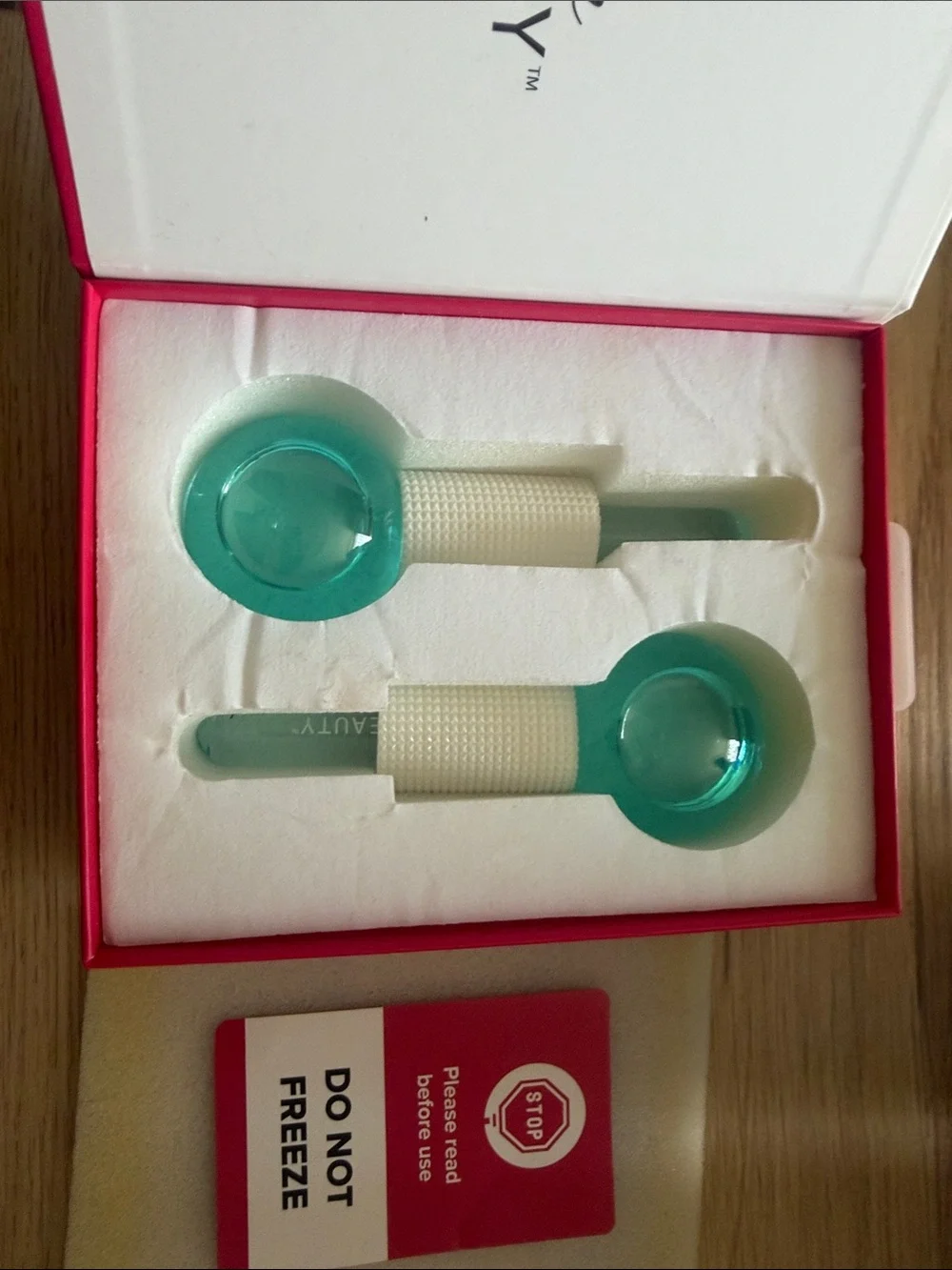 Blue Glass Cooling Facial Globes - Soothe & Depuff